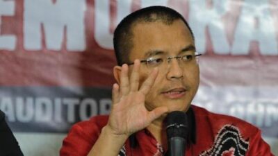 Denny Indrayana: Moeldoko Ibarat WN China Yang Ingin Jadi Presiden RI
