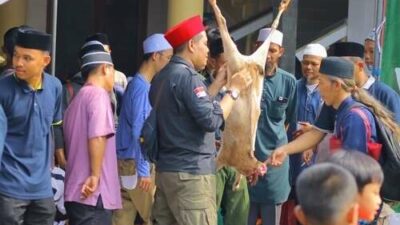 Karang Taruna RW 01 Ciganjur dan Remaja Masjid Al-Anwar Gelar Pelatihan Sembelih Hewan Qurban