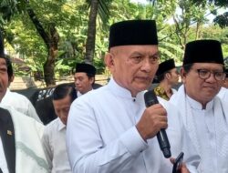 Hasto Kristiyanto Jagokan Ridwan Kamil Cawapres Ganjar, Lodewijk Paulus: Jangan Berandai-andai!