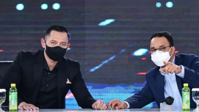 Anies-AHY Kompak Serang Kebijakan Jokowi, Rocky Gerung: Ganjar Nggak Tahu Mau Ngapain?