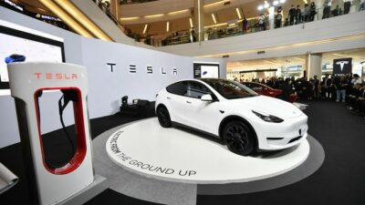 Harga Mobil Listrik Tesla di Malaysia Rp.600 Juta, di Indonesia Miliaran Rupiah