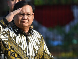 LSI Denny JA: Prabowo Unggul di Semua Kalangan, Terbesar di Masyarakat Ekonomi Rendah