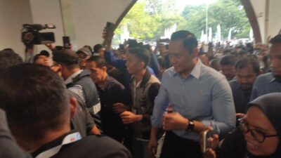 AHY: Sudah Tahu Utang Pemerintah Banyak, Malah Bangun Kereta Cepat!