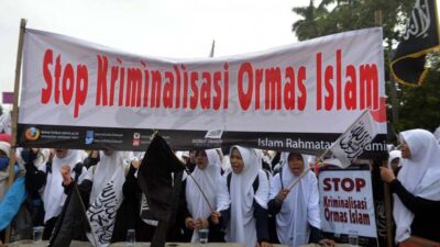 Eks Presidium GMNI: Rezim Jokowi Cenderung Islamophobia