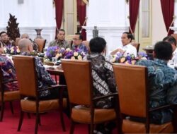 Jokowi: Presiden ke Depan Harus Berani dan Konsisten, Bukan Cuma Bisa Lari Pagi