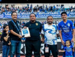 Suporter Panser Biru Galang Donasi Bantu PSIS Semarang Bayar Denda ke PSSI