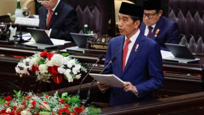 Jokowi Bersiap Tarik Utang Baru Rp.648 Triliun di Tahun 2024