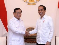 Jokowi Bakal Dukung Prabowo Jika MK Putuskan Usia Capres-Cawapres di Bawah 40 Tahun