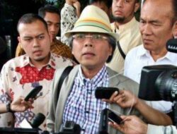 Sasmito Hadinegoro: Seperti Gasing, Penegakan Hukum Era Jokowi Berputar di Tempat