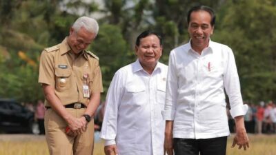Ogah Tamat Usai Lengser, Jokowi Bakal Main Dua Kaki di Pemilu 2024