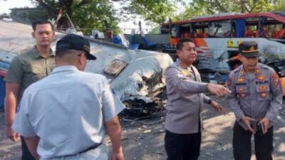 Kecelakaan Bus Eka Vs Bus Sugeng Rahayu di Ngawi, 3 Orang Tewas 15 Luka