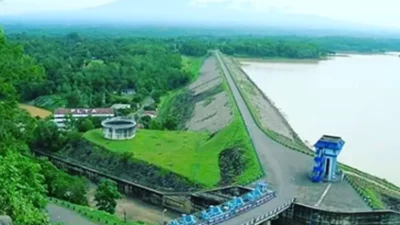 Kemarau Panjang, Makam Kuno Bermunculan di Waduk Gajah Mungkur