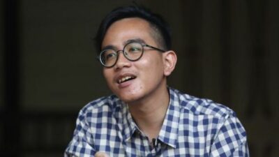 Hendri Satrio: Jokowi Lebih Keren Jika Larang Gibran Jadi Cawapres