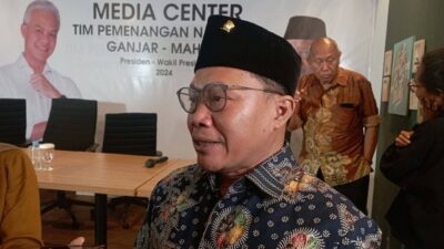 Jubir TPN Ganjar-Mahfud MD: Tak Mundur Tapi Terima Penangan Parpol Lain! Main 2 Kaki Namanya!