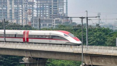 Dikira Hendak Bunuh Diri, Pria di Jalur KCJB Ternyata Lagi Mencuri Kabel