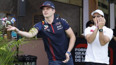 Red Bull Sewa Pengawal Tambahan Amankan Max Verstappen Dari Fans Jelang F1 GP Meksiko 2023