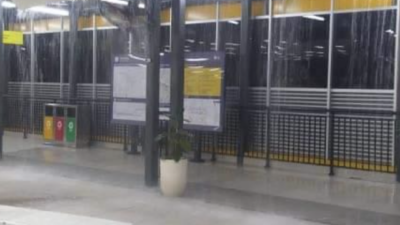 Atap Bangunan Stasiun LRT Cawang Jebol Karena Hujan, KAI Minta Maaf