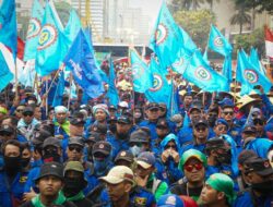 Ramai-ramai Buruh Kritik Prabowo Yang Minta Pekerja Tak Banyak Menuntut Pengusaha