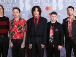 Vokalis Bring Me The Horizon Ungkap Alasan dan Kronologi Konser Dihentikan Mendadak