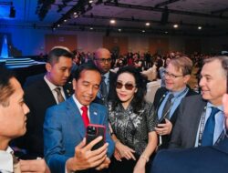 Jokowi Dikerubungi Para CEO di AS, Ternyata Bukan Bicara Investasi Hanya Minta Foto Saja