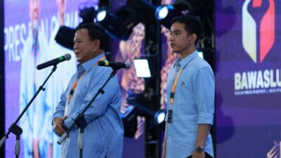 Darimana Dana Susu dan Makanan Gratis Yang Dibagikan Prabowo-Gibran?