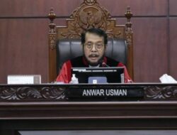 Anwar Usman Terbukti Langgar Etik, Disanksi Pemberhentian Sebagai Ketua MK