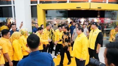 Ini Respons Hasto Soal Jokowi Ngaku Nyaman Dengan Partai Golkar