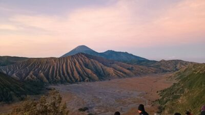 Bangga! Bromo Tengger Semeru Jadi Taman Nasional Terindah Ketiga di Dunia