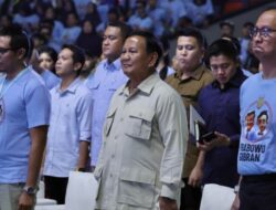 Pesan Prabowo: Relawan Harus Bekerja Cari Kawan, Bukan Cari Lawan