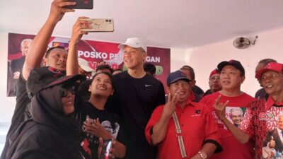 Ganjar Jawab Bahlil: Banteng Makin Dicolek, Makin Tajam Tanduknya