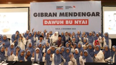 60 Ibu Nyai dan Majelis Taklim se-Jateng Dukung Prabowo-Gibran Menang Satu Putaran