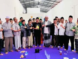 Forum Pondok Pesantren se-Kabupaten Karawang Dukung Achmad Taufan Soedirjo Duduk di Senayan