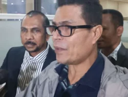 Faizal Assegaf Sebut Menko Mahfud MD Restui Pemakzulan Jokowi