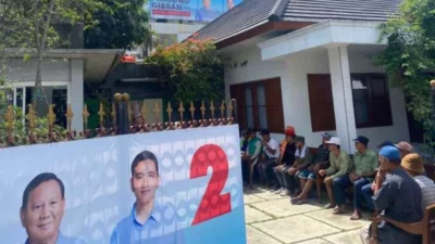 Kafe Prabowo-Gibran Beri Makan dan Ngopi Gratis Untuk Warga Magelang Tiap Hari