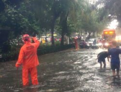 Banjir di Jakarta Meluas: 5 RT di Jakbar dan Jaksel Terendam Hingga 80 Cm