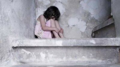 Bocah 7 Tahun Tertular Penyakit Kelamin Usai Diperkosa Ayah, Kakek dan Tetangga