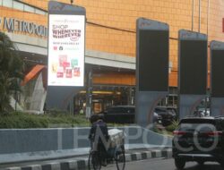 Bawaslu Ungkap Penyebab Tayangan Iklan Anies Baswedan Pada Videotron di Bekasi Dihentikan