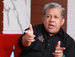 Fahri Hamzah Desak Mahfud MD Keluar Dari Kabinet Jokowi