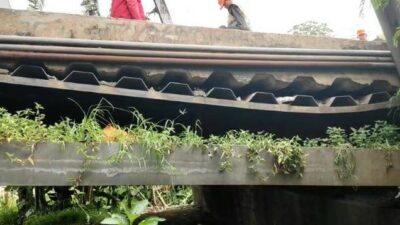 Meleyot Karena Bautnya Dicuri, Jembatan Cipendawa Rawalumbu Bekasi Ditutup Sementara