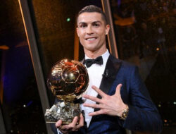 Sebut Ballon d’Or Kehilangan Kredibilitas, Cristiano Ronaldo: Saya Tak Bermaksud Menyinggung Lionel Messi