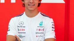 Wonderkid Mercedes Kimi Antonelli Bakal Jadi Pengganti Lewis Hamilton di F1 2025?