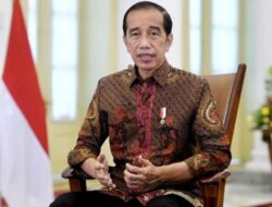 Pesan Moral Akademisi ke Jokowi Mirip Era Sukarno dan Soeharto Sebelum Tumbang