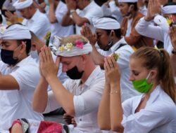 Mulai 14 Februari, Pemprov Bali Resmi Pungut Biaya Rp. 150 Ribu Untuk Wisatawan Asing
