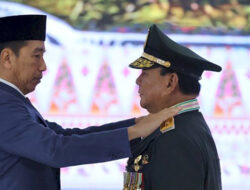 Fahri Hamzah: Bintang Empat Bukti Kesetiaan Prabowo Terhadap NKRI Sudah Teruji
