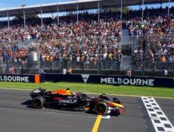 Red Bull Petik Pelajaran Berharga Usai Sergio Perez dan Max Verstappen Gagal Menang di F1 GP Australia 2024