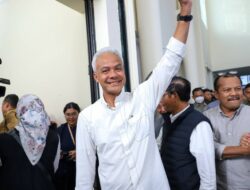 Ganjar Tolak Tawaran Jadi Menteri Prabowo, Pilih ‘Check and Balance’ di Luar Pemerintahan