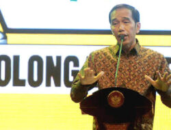 Jokowi Diisukan Loncat Pagar ke Partai Golkar, Hasto Kristiyanto: Bebas Tentukan Pilihan!