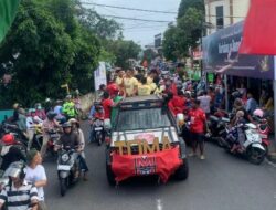 Kirab Perayaan Promosi Malut United Meriah, Ribuan Suporter Turun ke Jalan di Ternate