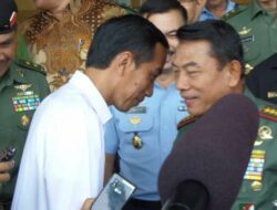 Rocky Gerung Soal Wacana Jokowi Ambil Alih Partai Golkar: Cara Politik Busuk Macam Moeldoko