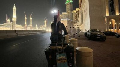 Wow! Lewati 11 Negara Selama 7 Bulan, Pria Asal Lampung Berhasil Gowes Sepeda ke Mekkah